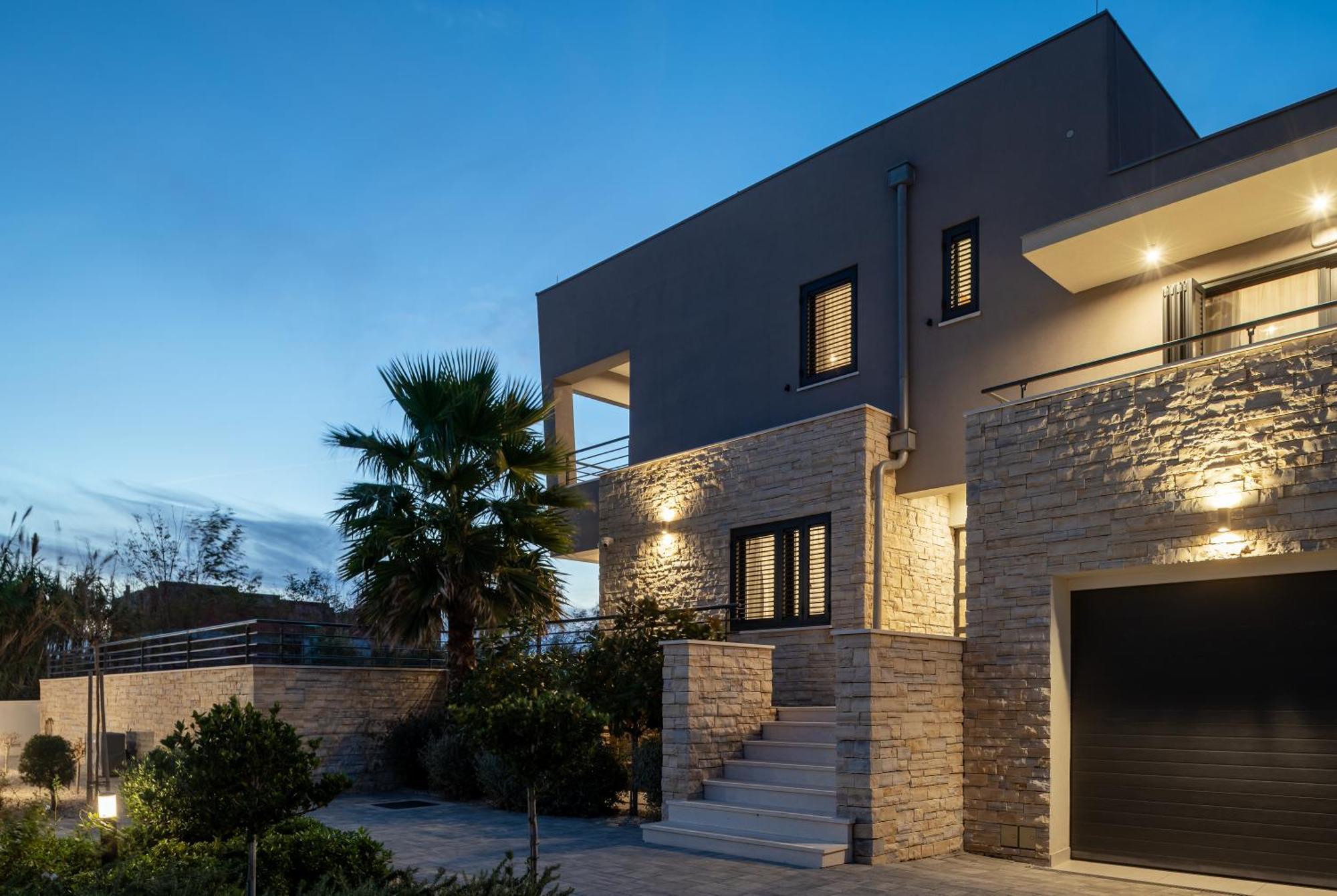 Villa Roca With Heated Pool And Sauna Privlaka  Buitenkant foto